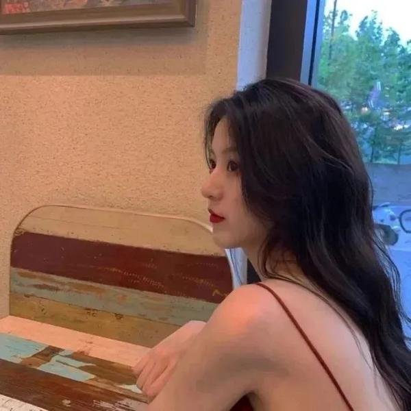 总裁您的夫人是村花