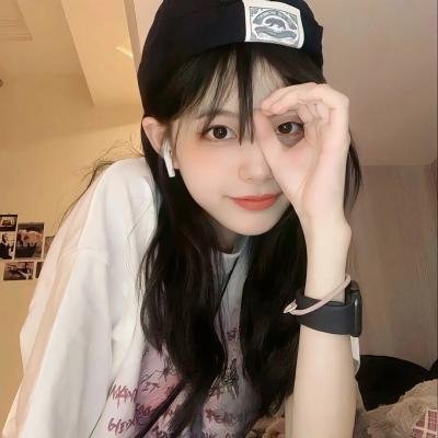 假太监，女帝让我攻略后宫